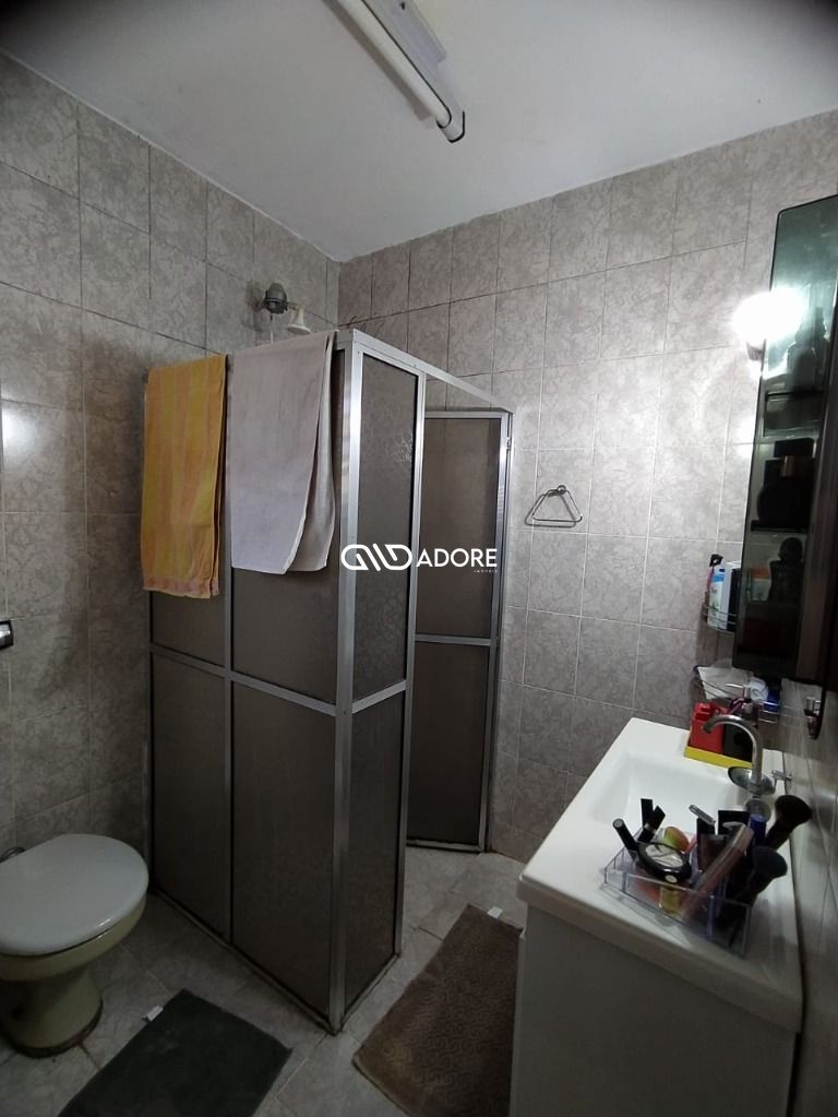 Casa de Condomínio à venda com 3 quartos, 194m² - Foto 11