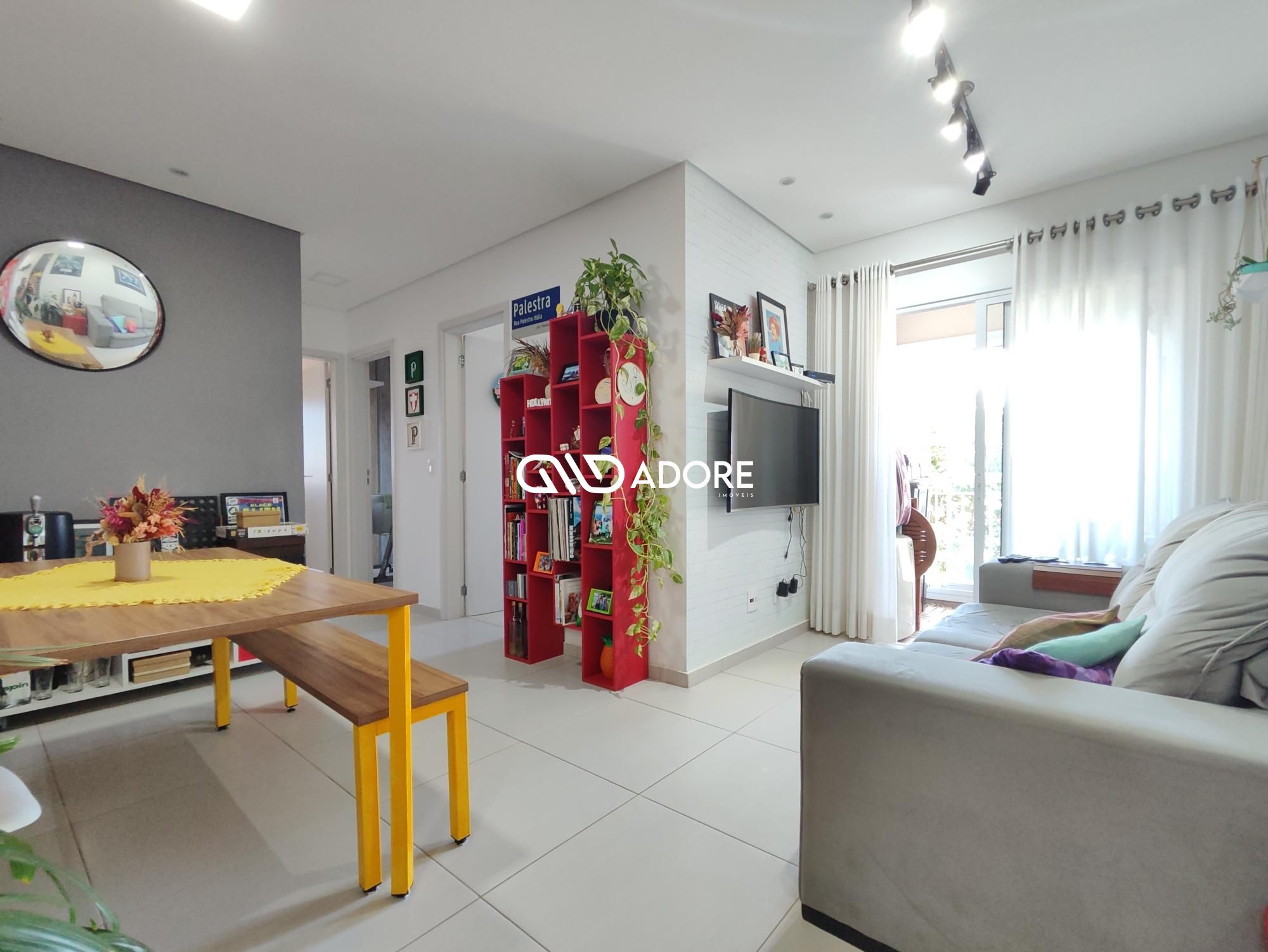 Apartamento à venda com 3 quartos, 75m² - Foto 1