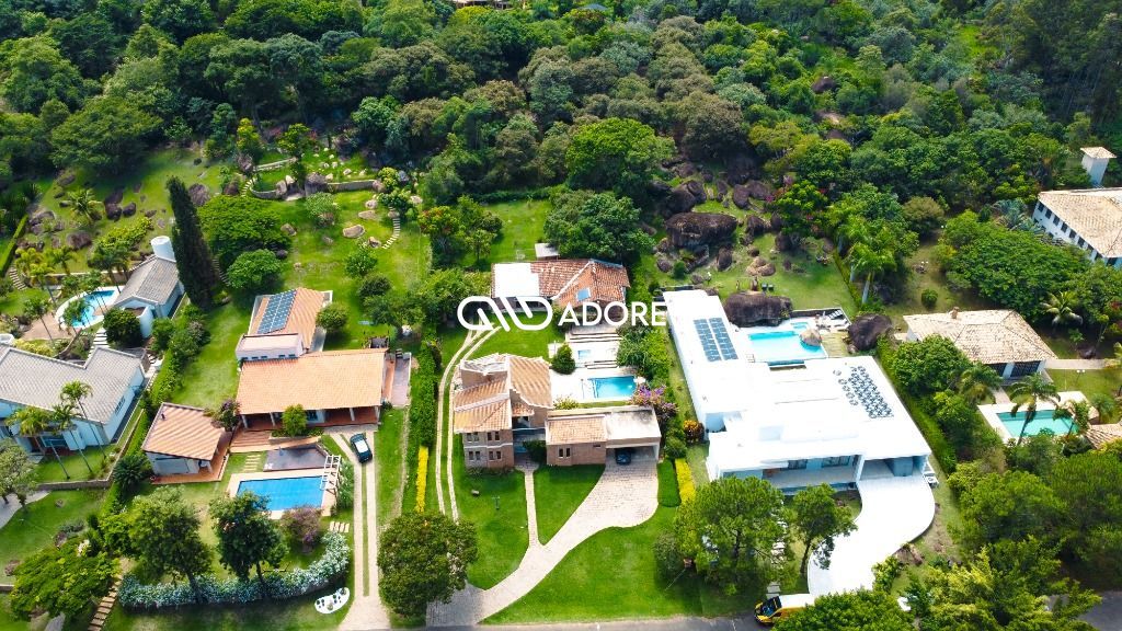 Casa de Condomínio à venda com 4 quartos, 400m² - Foto 52