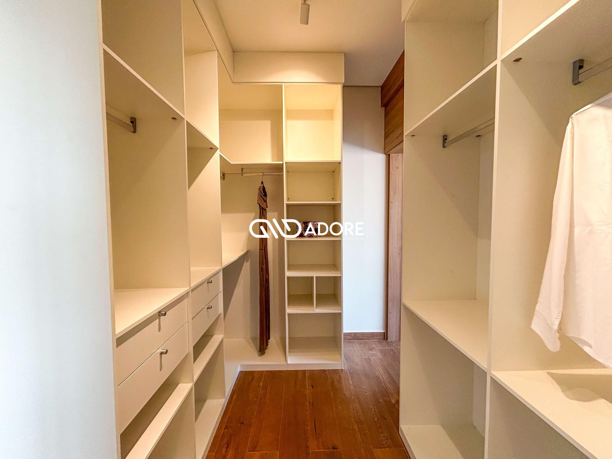 Casa de Condomínio à venda com 4 quartos, 354m² - Foto 30