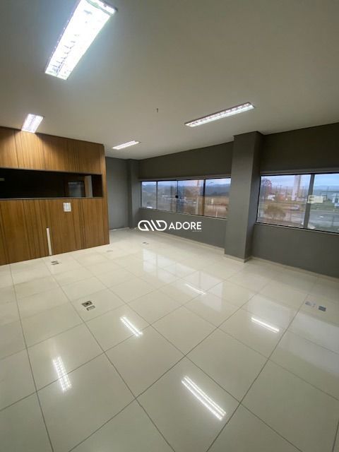 Depósito-Galpão-Armazém à venda e aluguel com 3 quartos, 1056m² - Foto 13