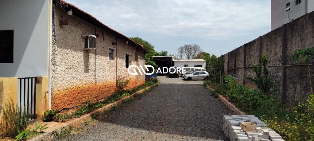 Casa de Condomínio à venda com 3 quartos, 275m² - Foto 2