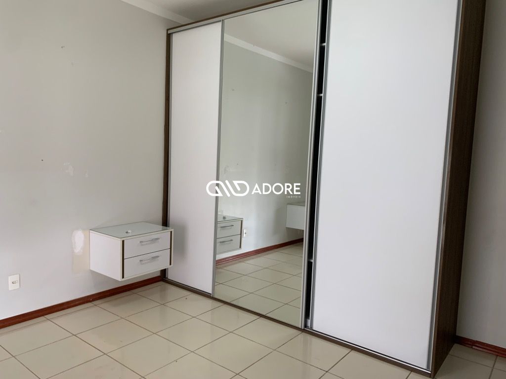 Casa de Condomínio à venda com 3 quartos, 269m² - Foto 33