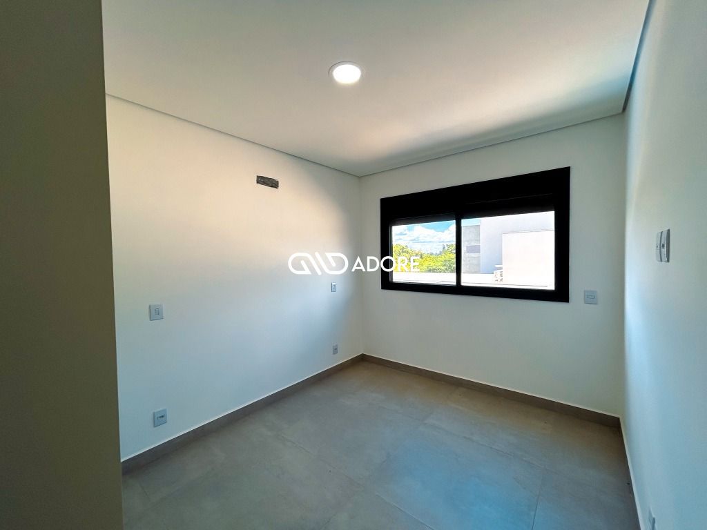 Casa de Condomínio à venda com 3 quartos, 246m² - Foto 22