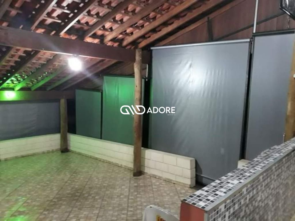 Casa à venda com 2 quartos, 298m² - Foto 8