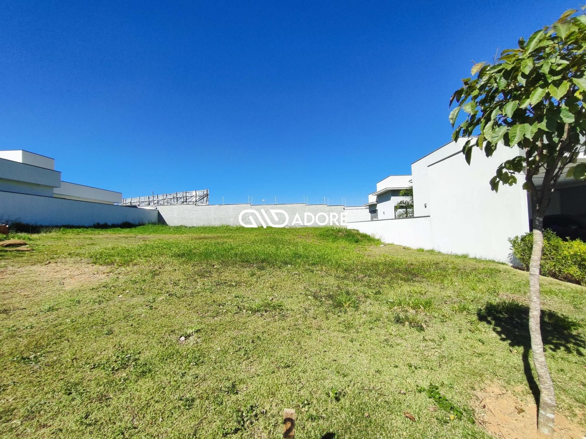 Terreno à venda, 360m² - Foto 1