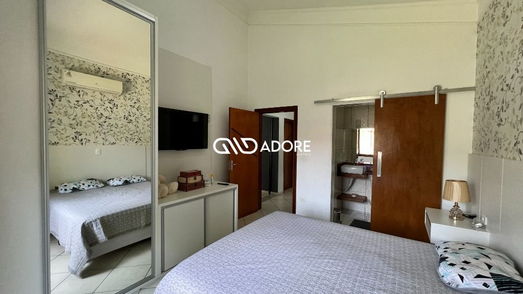 Casa de Condomínio à venda com 3 quartos, 380m² - Foto 12