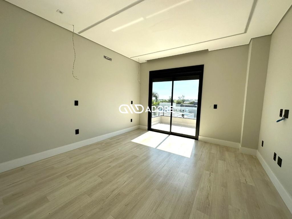 Casa de Condomínio à venda com 4 quartos, 360m² - Foto 35