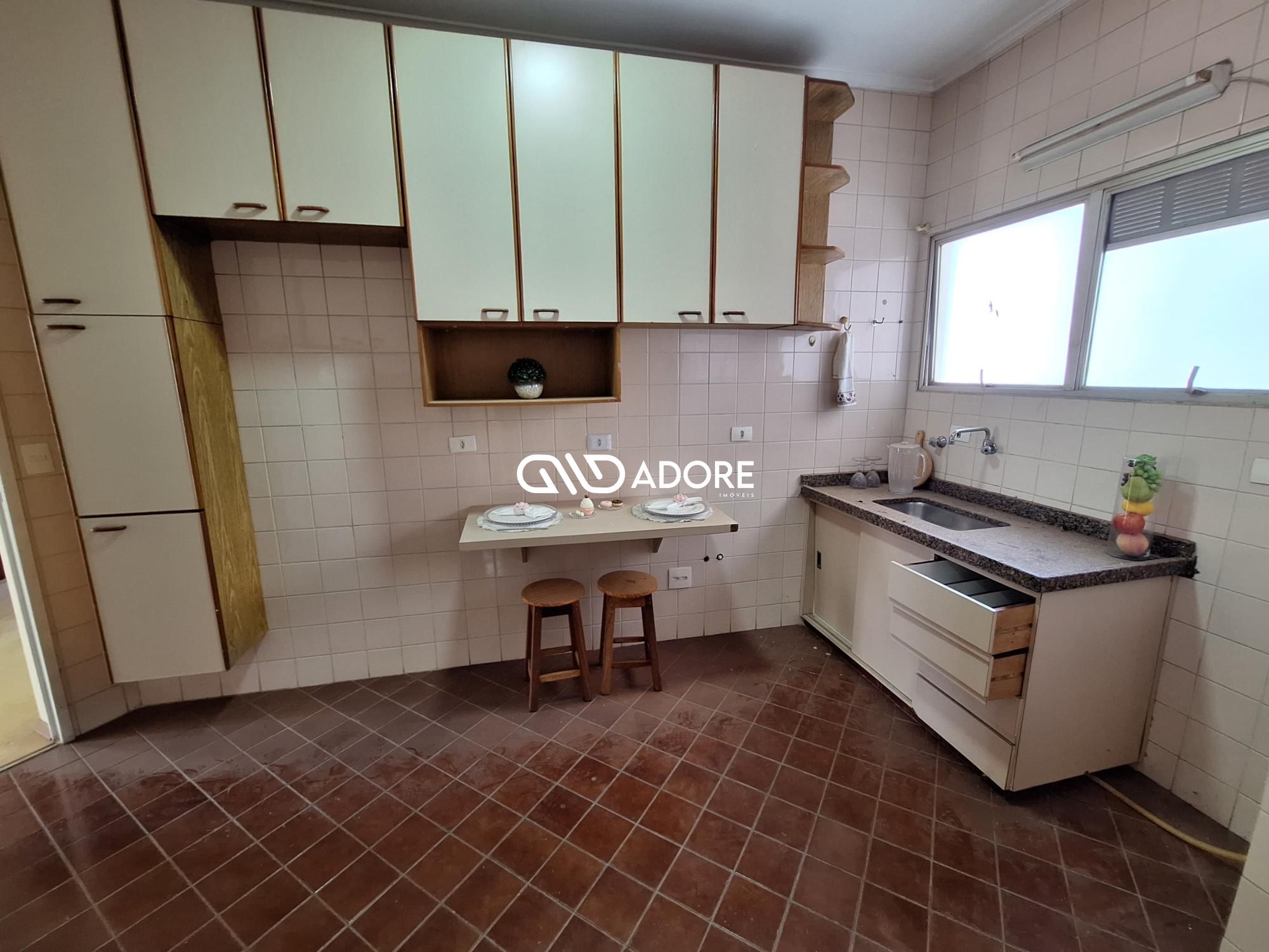 Apartamento à venda com 3 quartos, 93m² - Foto 4