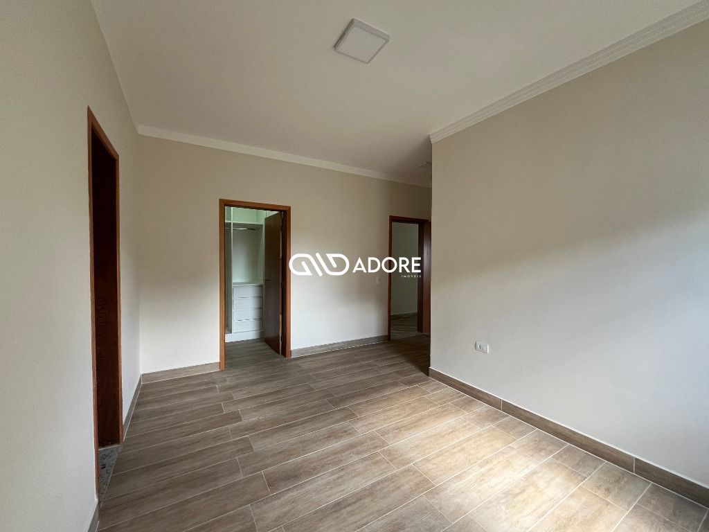 Casa de Condomínio à venda com 3 quartos, 300m² - Foto 9