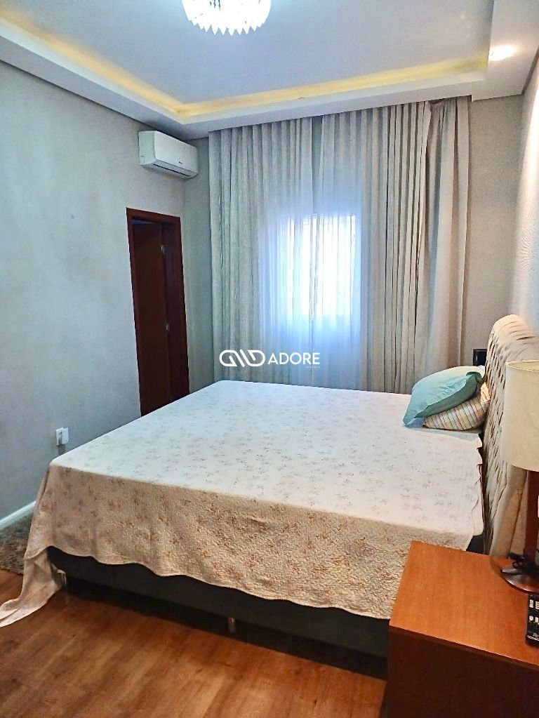 Casa de Condomínio à venda com 4 quartos, 228m² - Foto 13