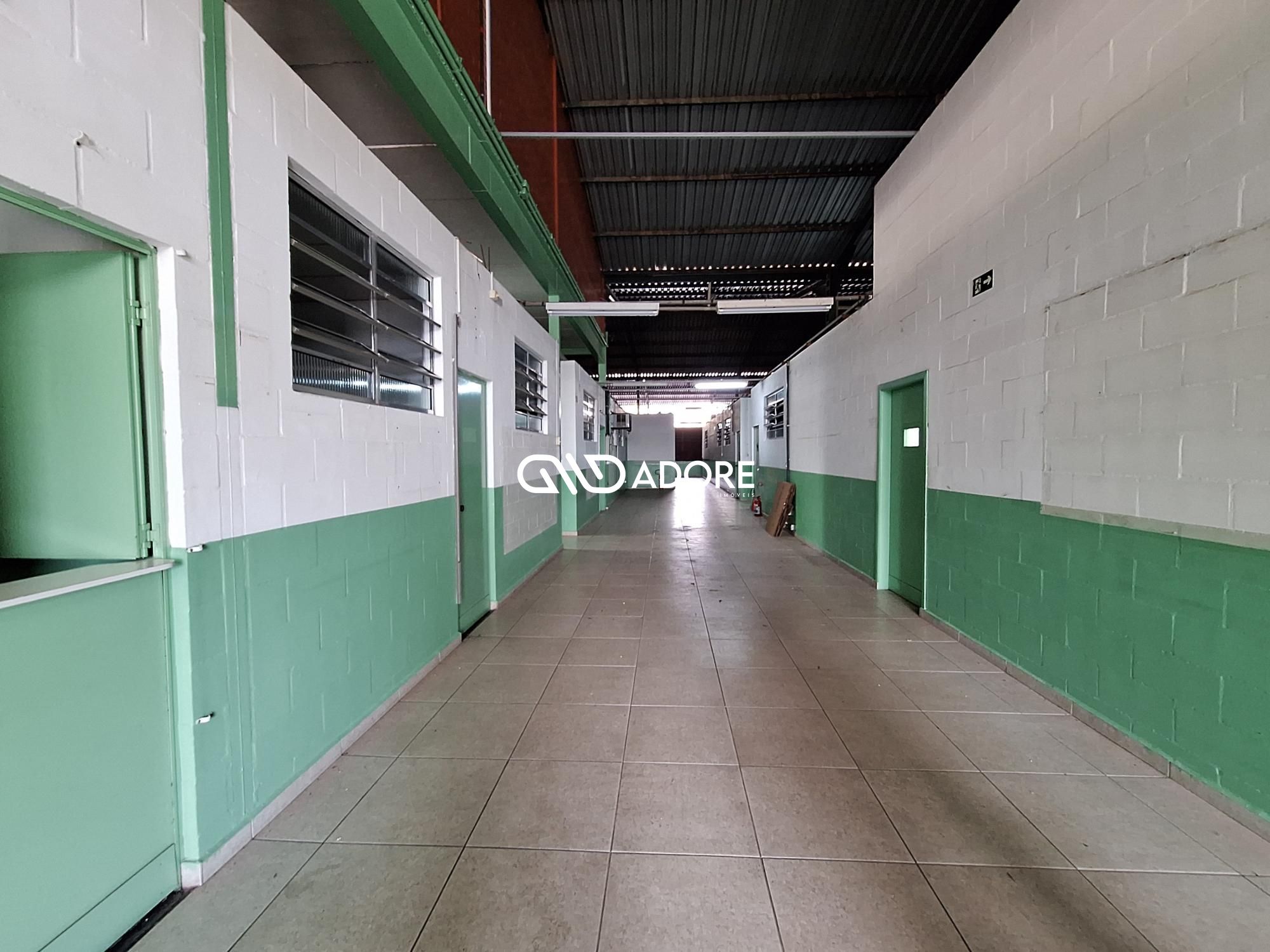 Prédio Inteiro para alugar com 26 quartos, 311m² - Foto 4