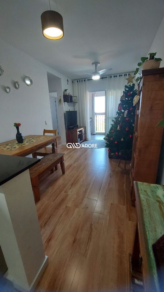 Apartamento à venda com 2 quartos, 65m² - Foto 2