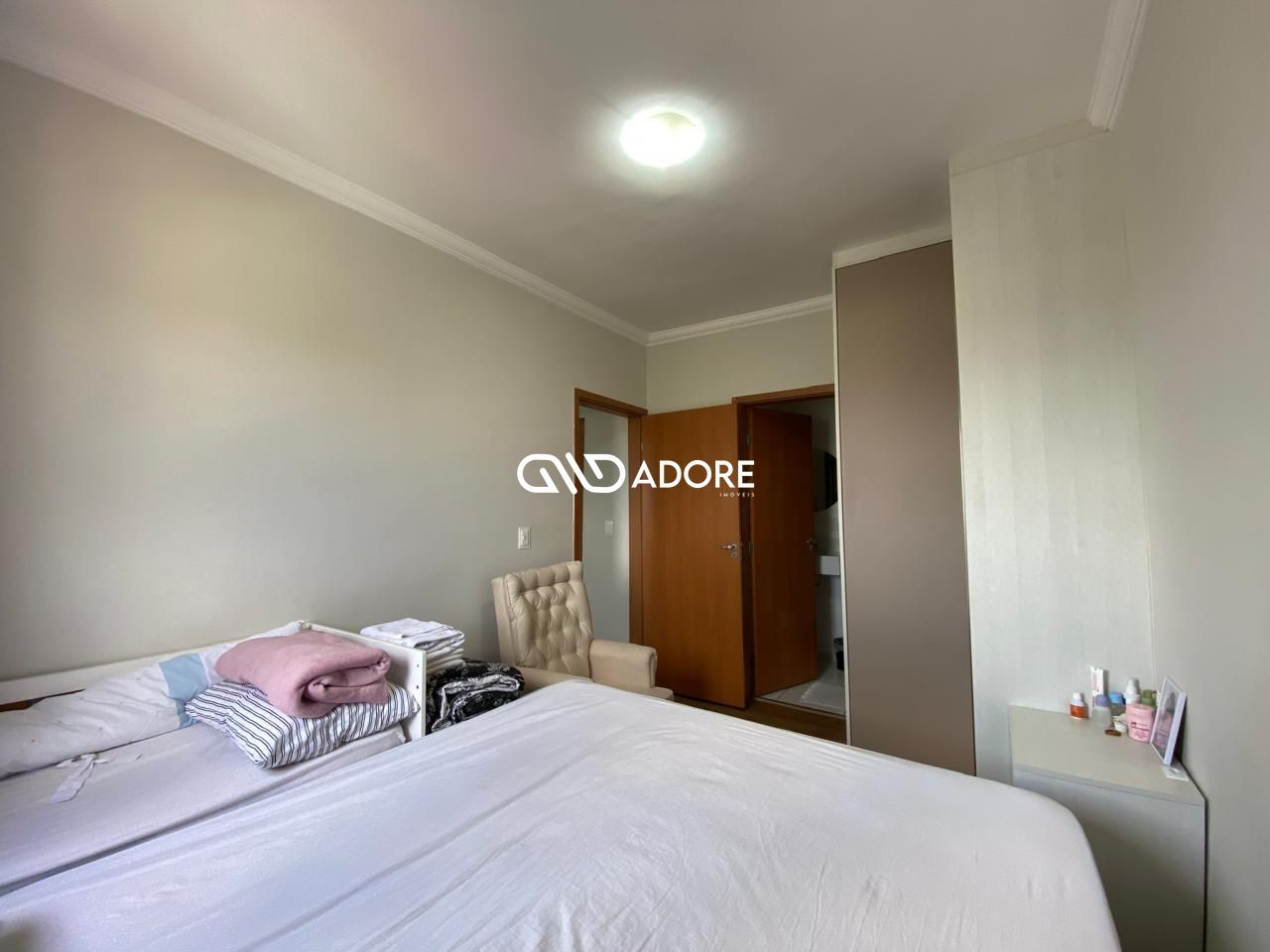 Apartamento à venda com 2 quartos, 60m² - Foto 12