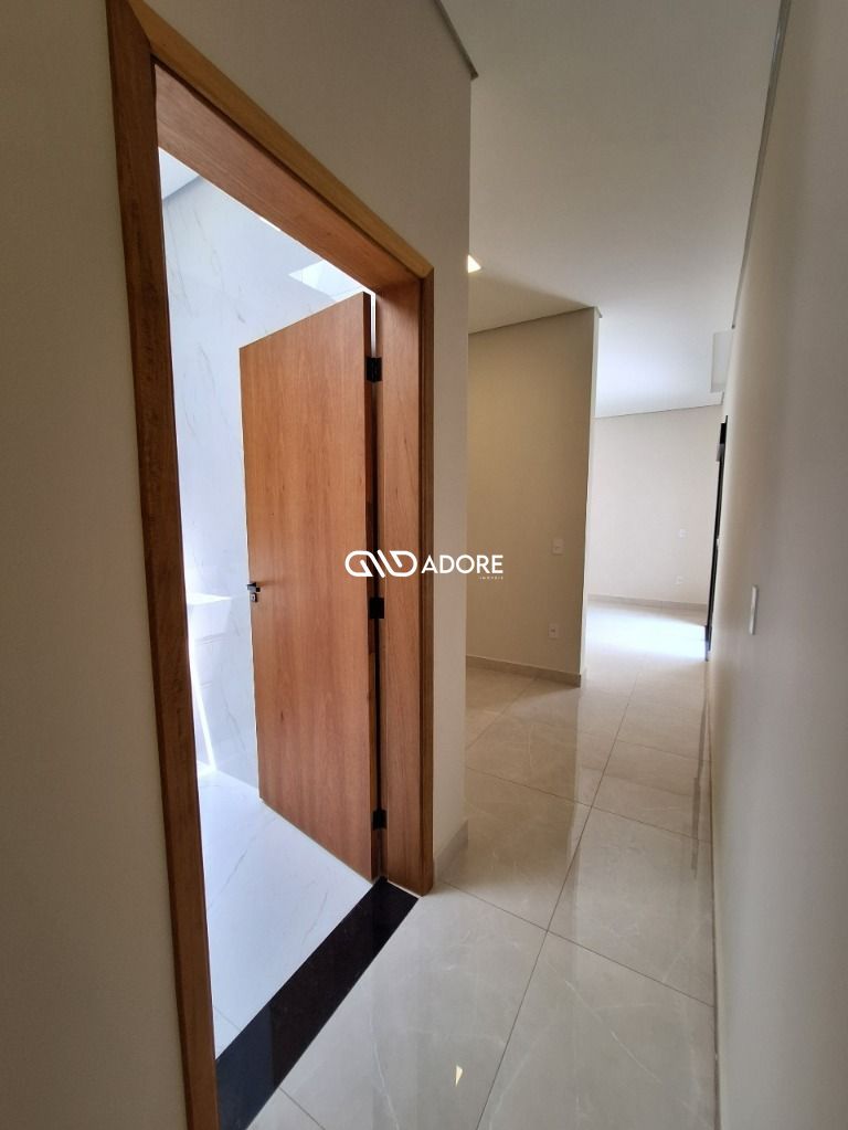 Casa à venda com 3 quartos, 141m² - Foto 14