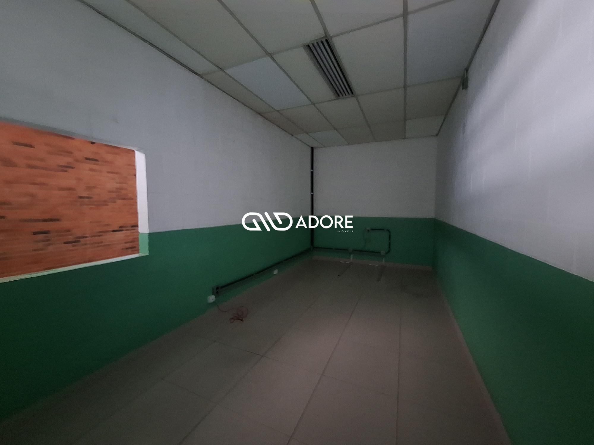 Prédio Inteiro para alugar com 26 quartos, 311m² - Foto 24
