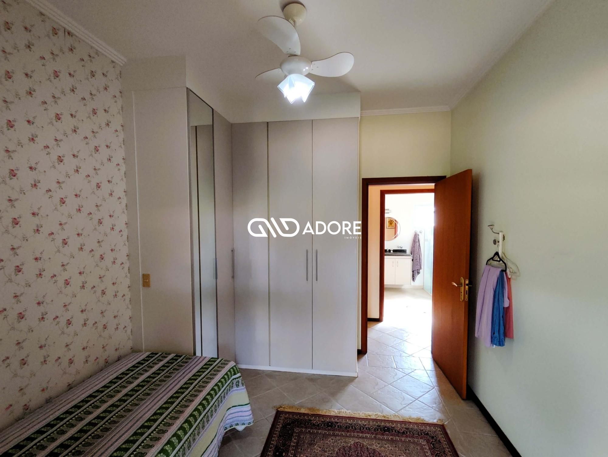 Casa de Condomínio à venda com 3 quartos, 331m² - Foto 27