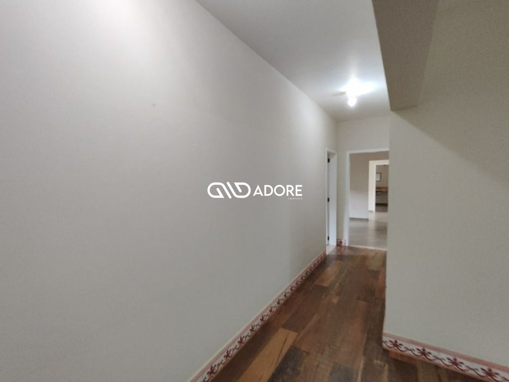 Casa de Condomínio à venda e aluguel com 3 quartos, 282m² - Foto 10