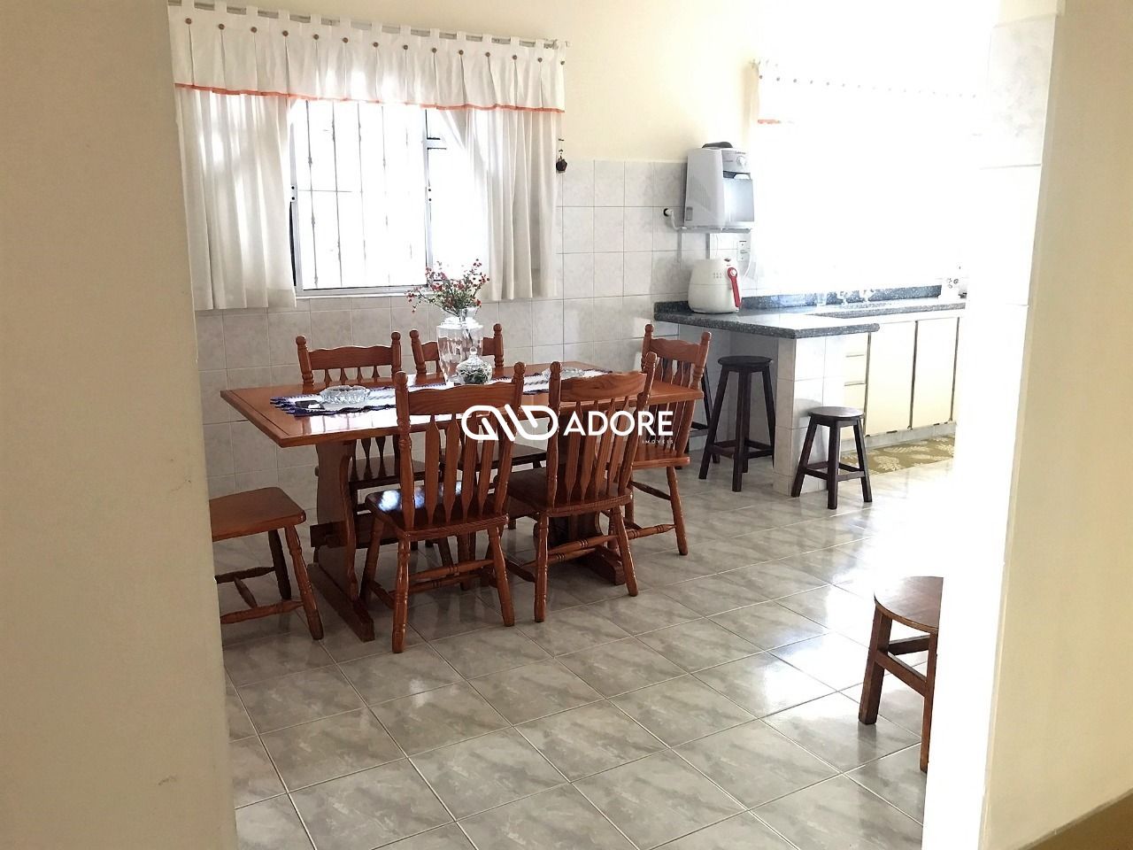 Casa à venda e aluguel com 3 quartos, 160m² - Foto 8