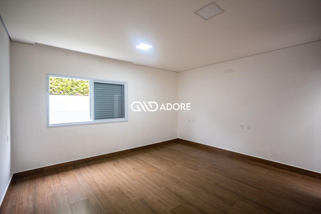 Casa de Condomínio à venda com 3 quartos, 400m² - Foto 21