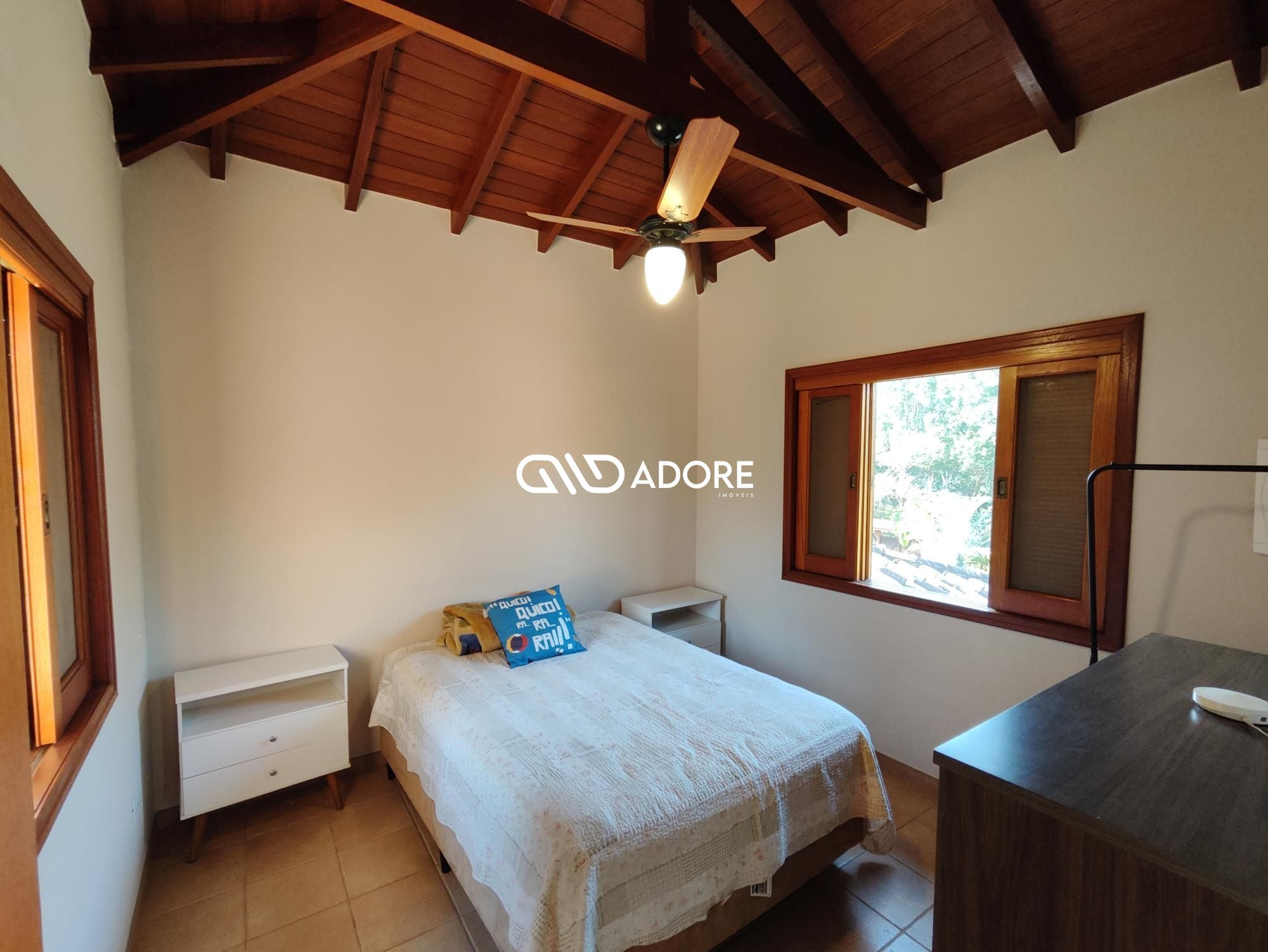 Casa de Condomínio à venda com 3 quartos, 250m² - Foto 35