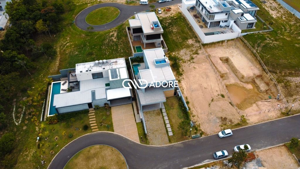 Casa de Condomínio para alugar com 3 quartos, 321m² - Foto 43