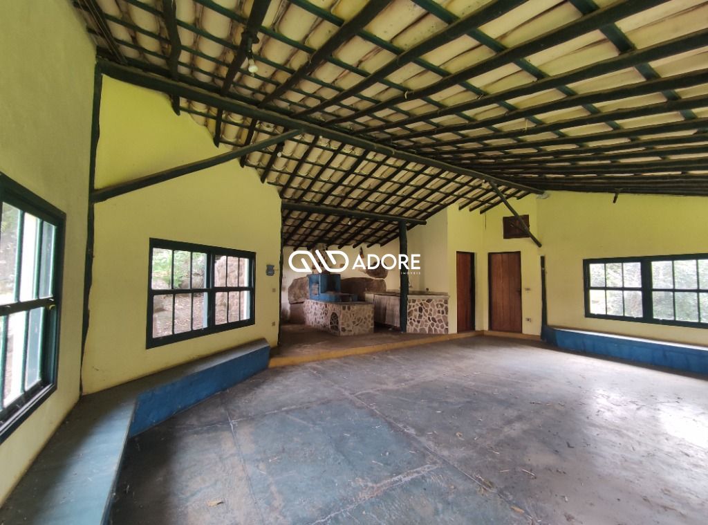 Fazenda à venda com 6 quartos, 240m² - Foto 39