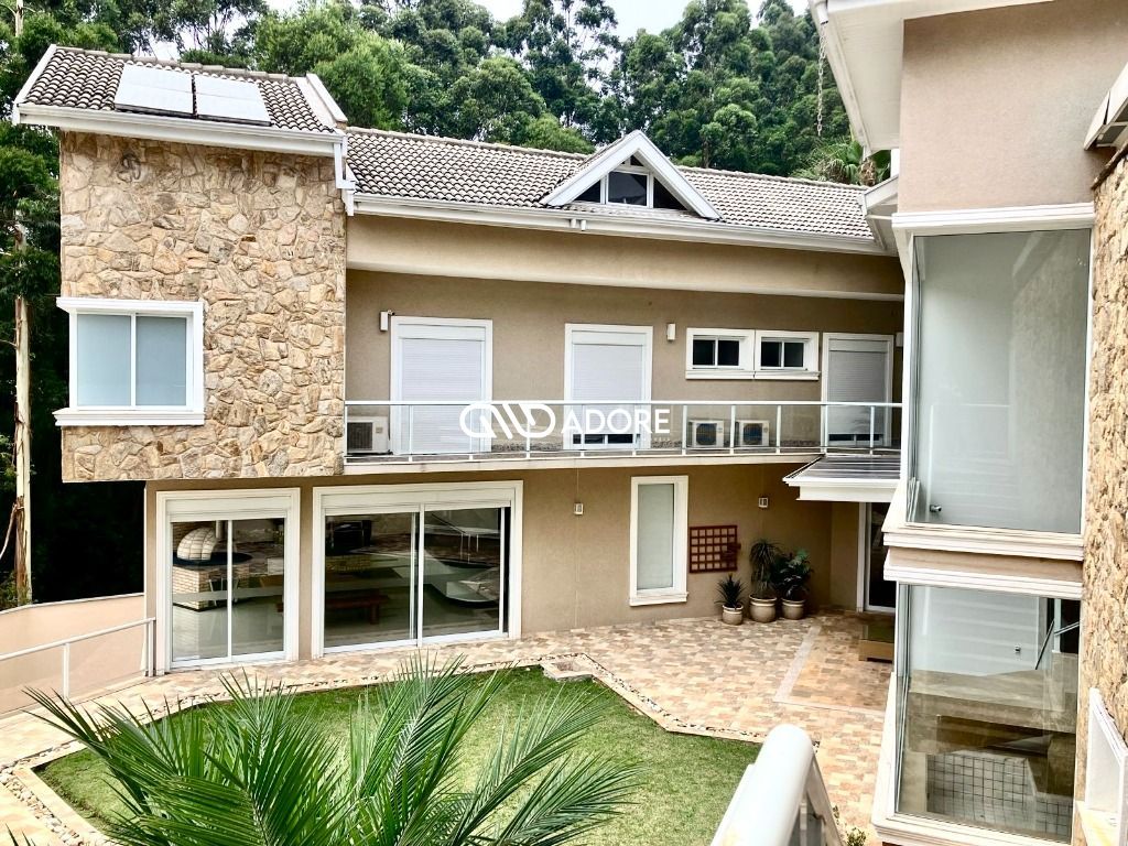 Casa de Condomínio para alugar com 5 quartos, 1100m² - Foto 36