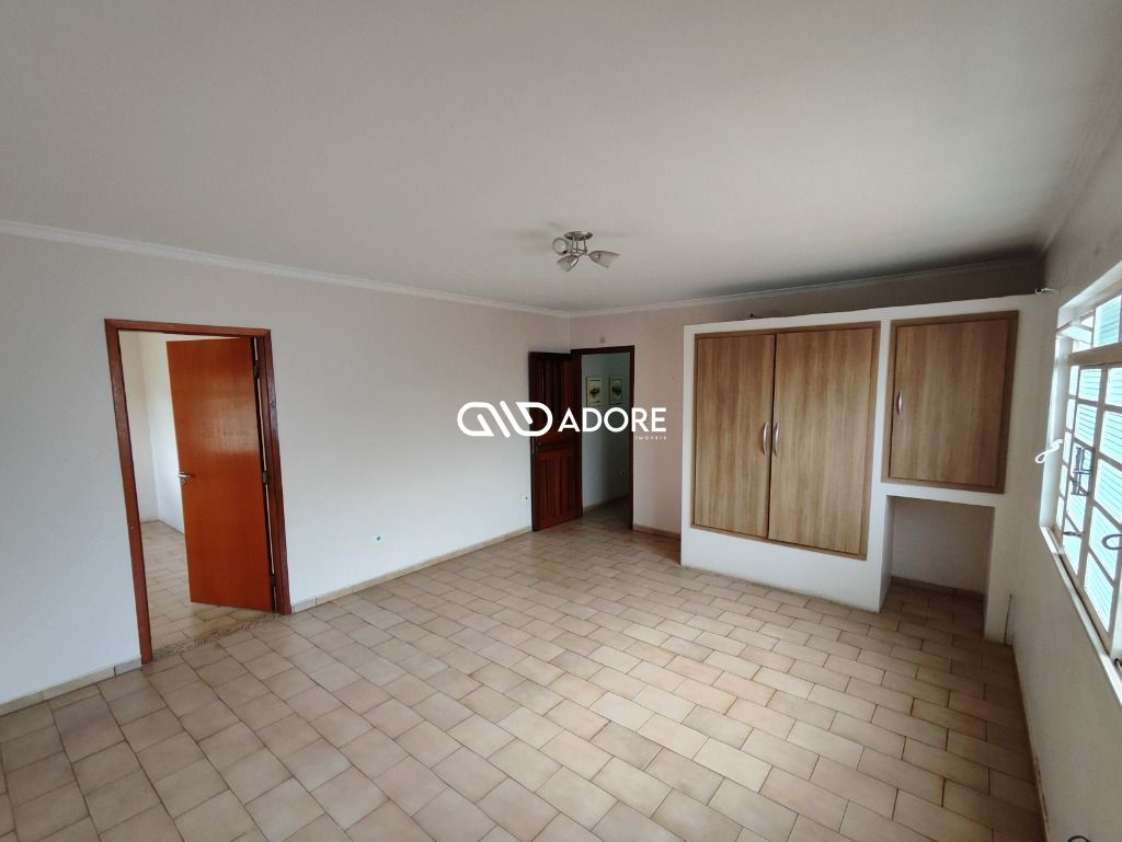 Casa à venda com 1 quarto, 325m² - Foto 29