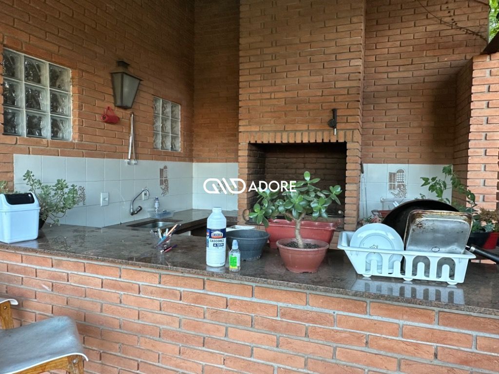 Casa de Condomínio à venda com 3 quartos, 400m² - Foto 9