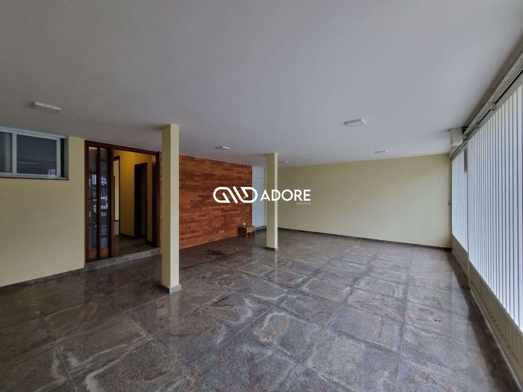 Casa à venda com 3 quartos, 288m² - Foto 58