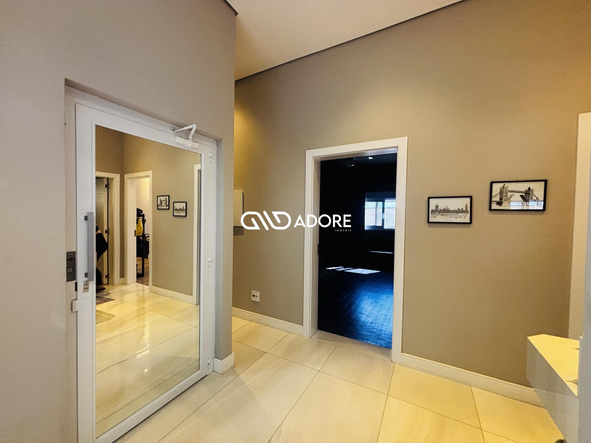 Casa de Condomínio à venda e aluguel com 4 quartos, 670m² - Foto 29