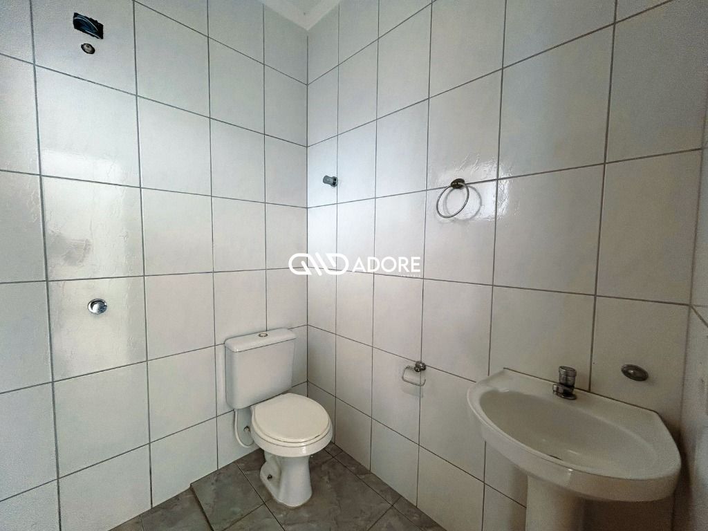 Casa de Condomínio à venda com 3 quartos, 202m² - Foto 18