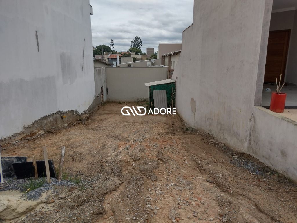 Terreno à venda, 175m² - Foto 1