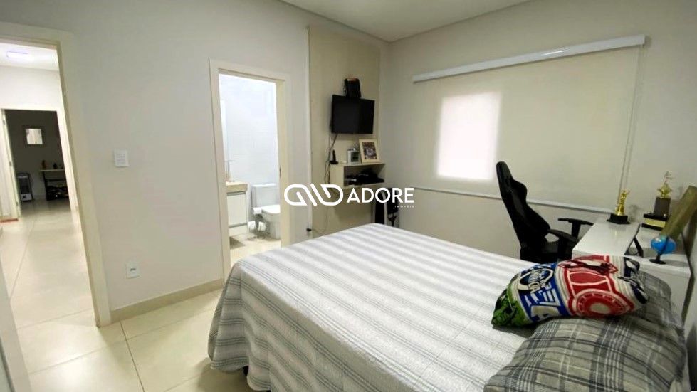 Casa de Condomínio à venda com 3 quartos, 350m² - Foto 17