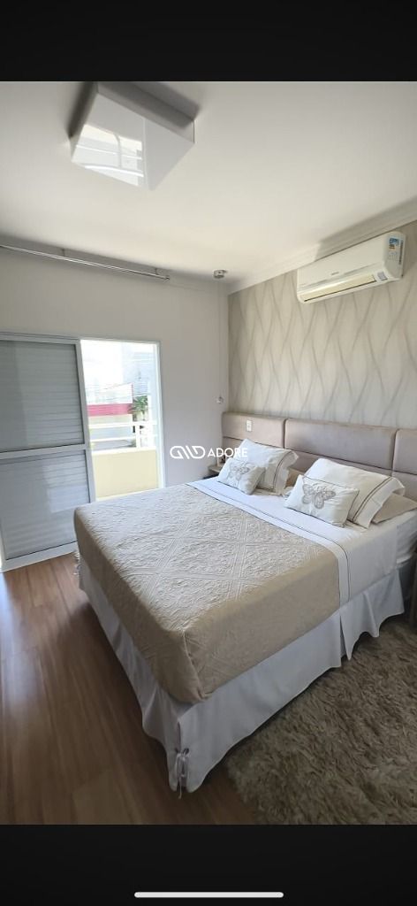 Casa de Condomínio à venda com 2 quartos, 200m² - Foto 3