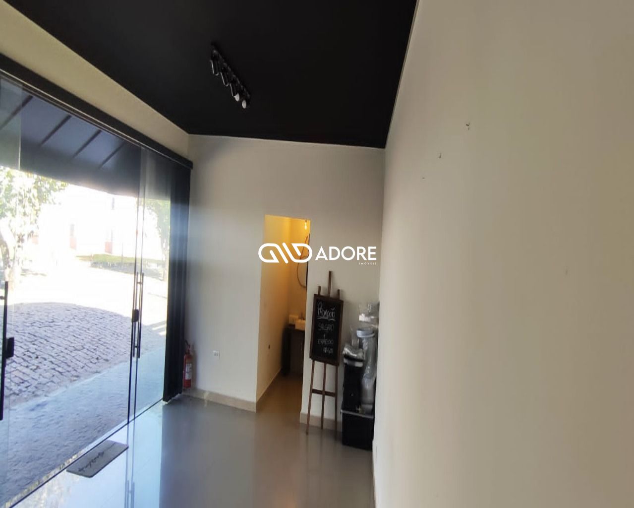 Casa à venda com 3 quartos, 270m² - Foto 11