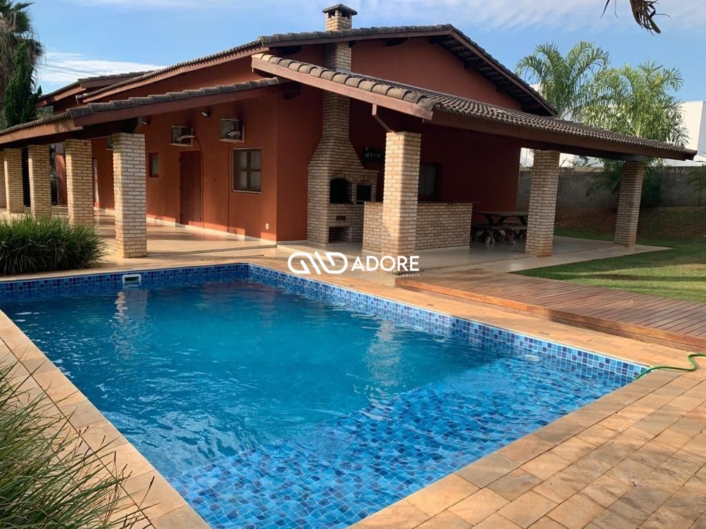 Casa de Condomínio à venda com 3 quartos, 269m² - Foto 1