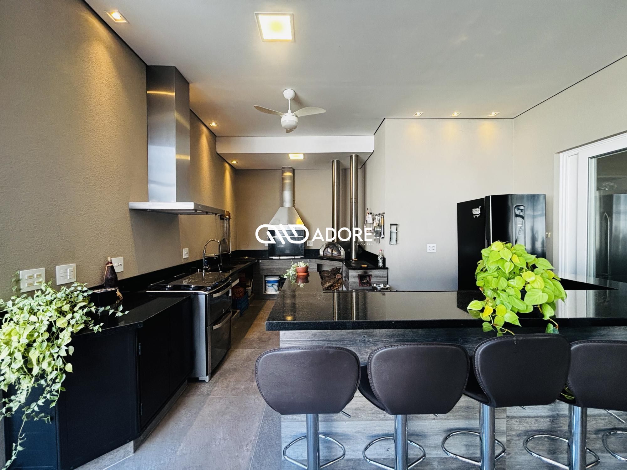 Casa de Condomínio à venda e aluguel com 4 quartos, 670m² - Foto 37
