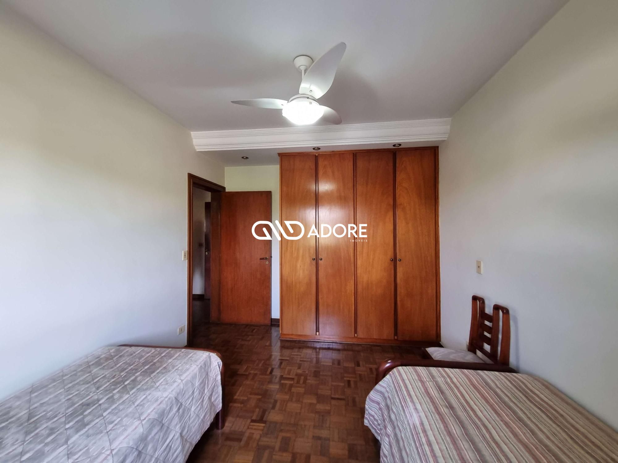 Apartamento à venda com 3 quartos, 247m² - Foto 27