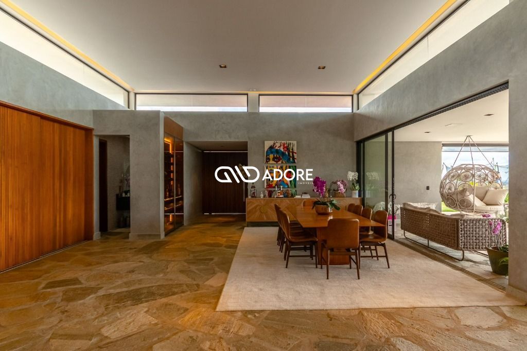 Casa de Condomínio à venda e aluguel com 5 quartos, 554m² - Foto 8