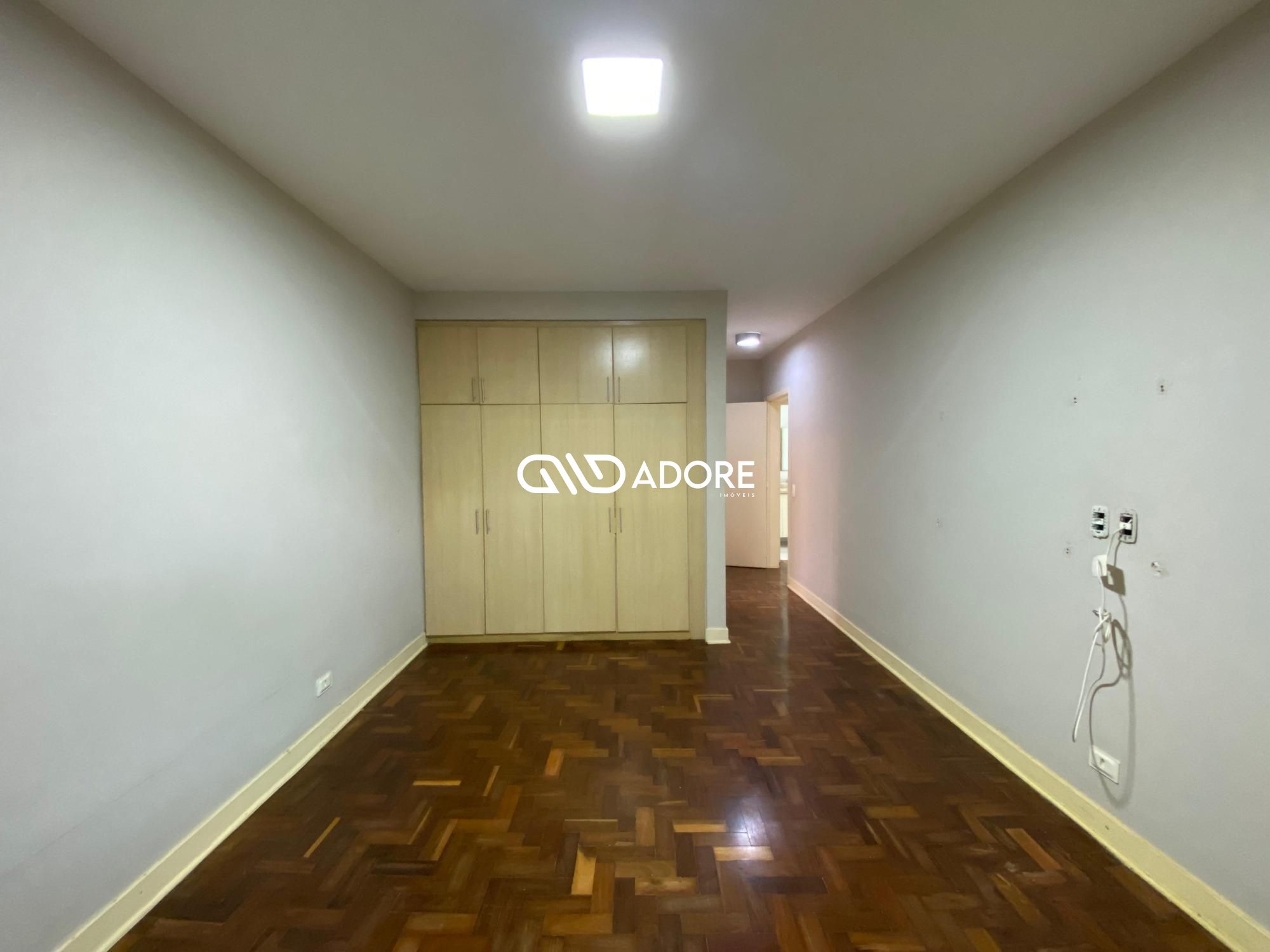 Casa de Condomínio à venda e aluguel com 4 quartos, 320m² - Foto 28