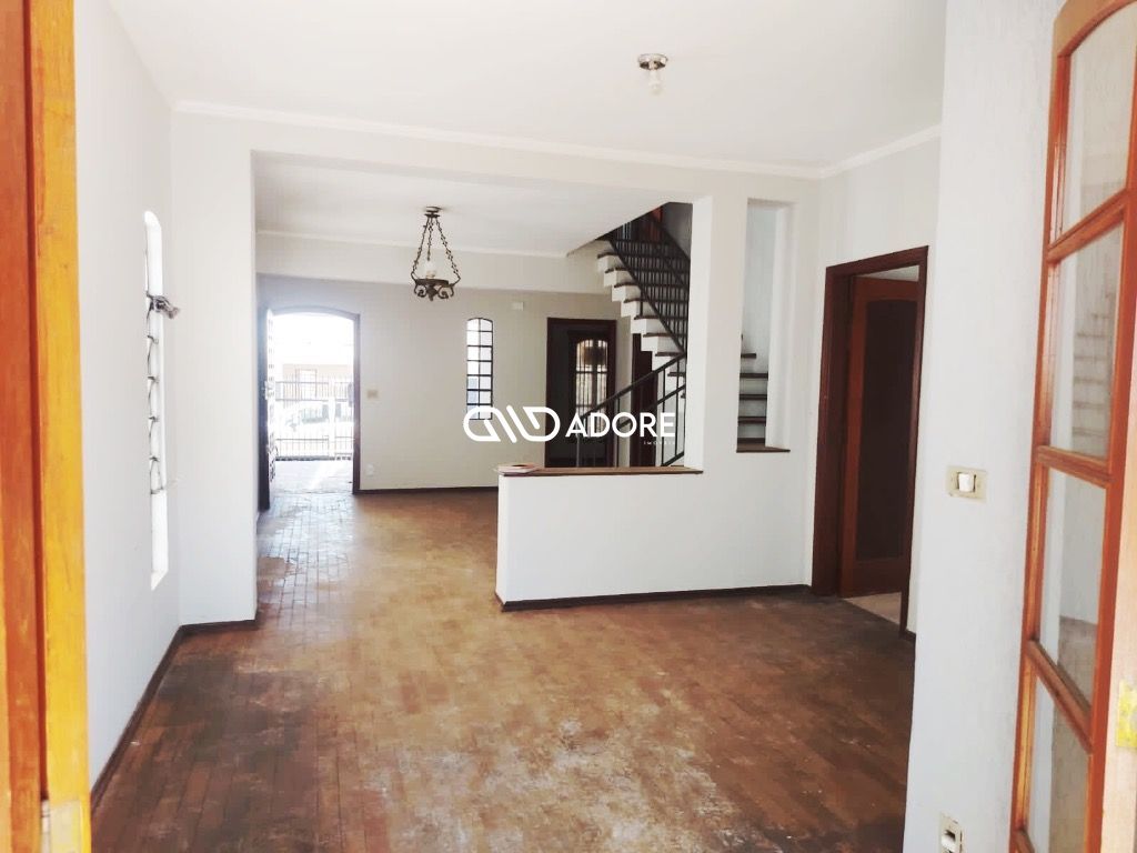 Casa à venda com 3 quartos, 300m² - Foto 6