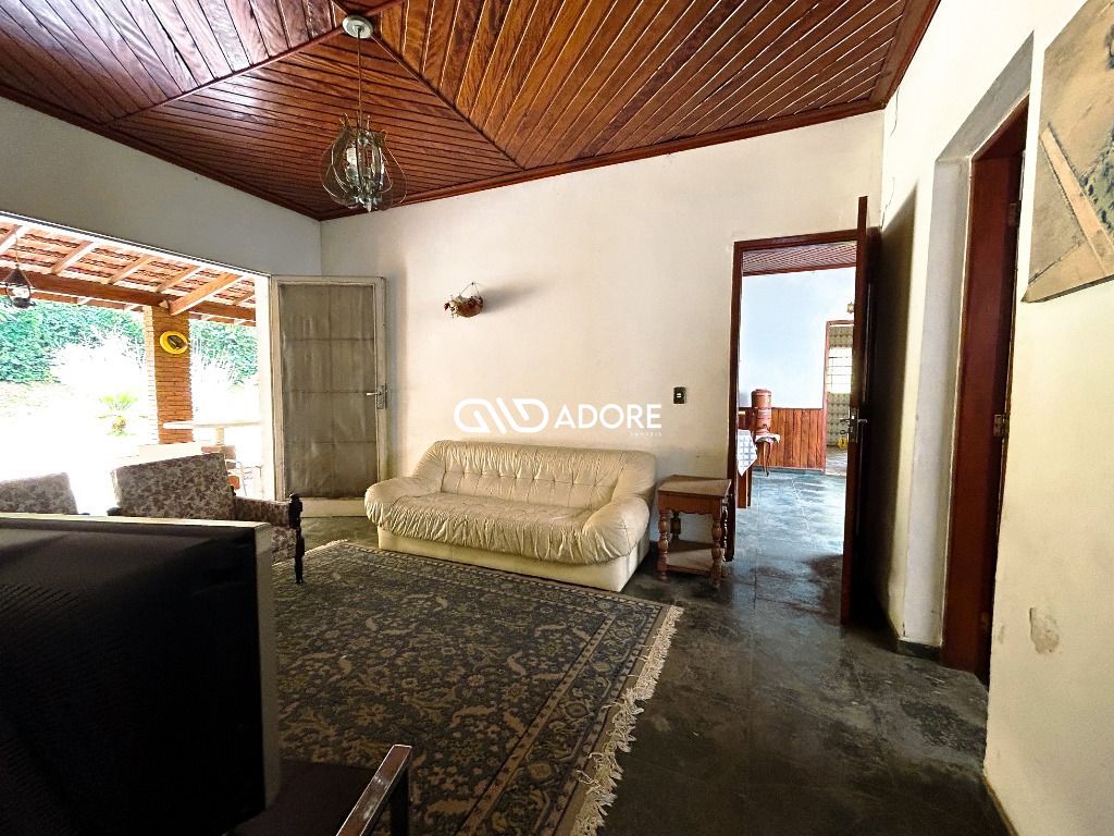 Sítio à venda com 12 quartos, 1000m² - Foto 8