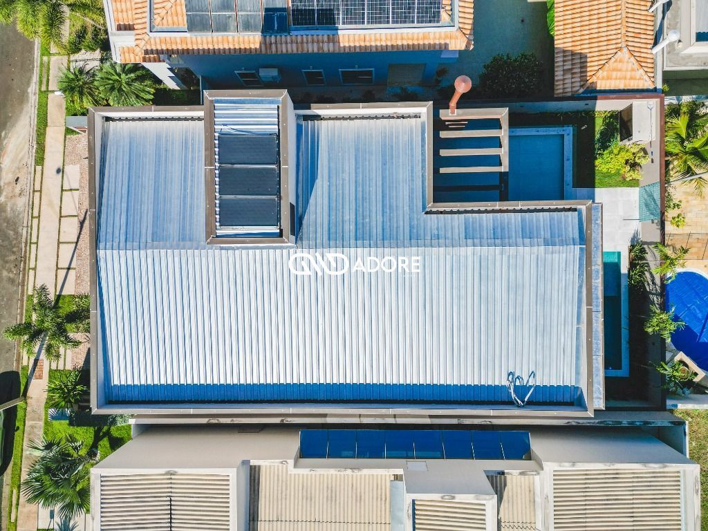 Casa de Condomínio à venda com 4 quartos, 377m² - Foto 5