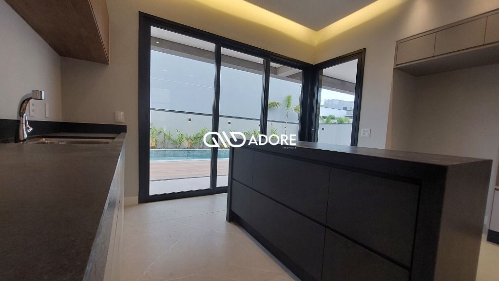 Casa de Condomínio à venda com 3 quartos, 251m² - Foto 45