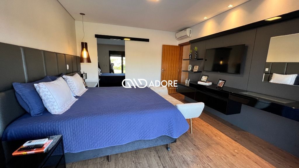 Casa de Condomínio à venda com 4 quartos, 360m² - Foto 17