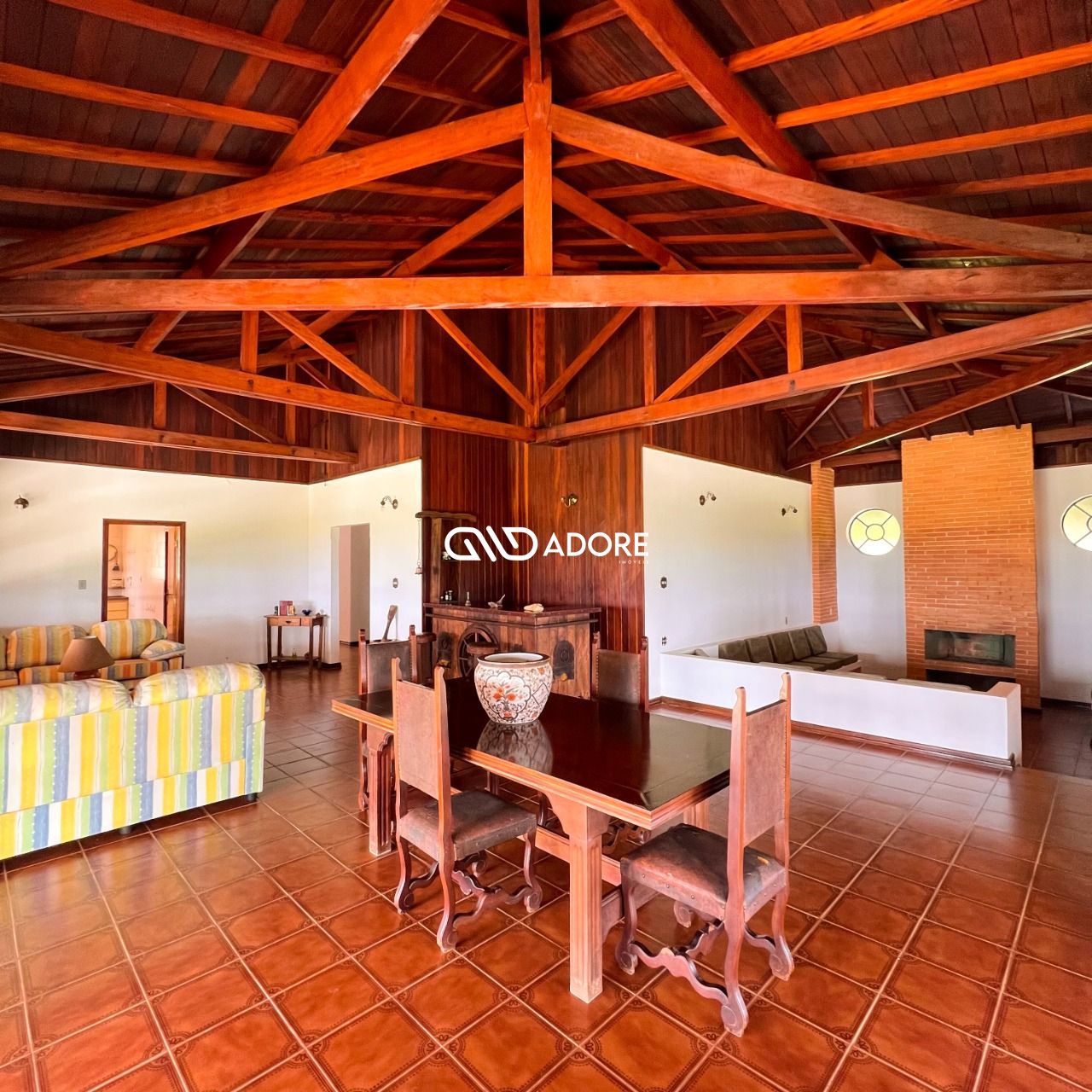 Fazenda à venda com 5 quartos, 5500m² - Foto 15