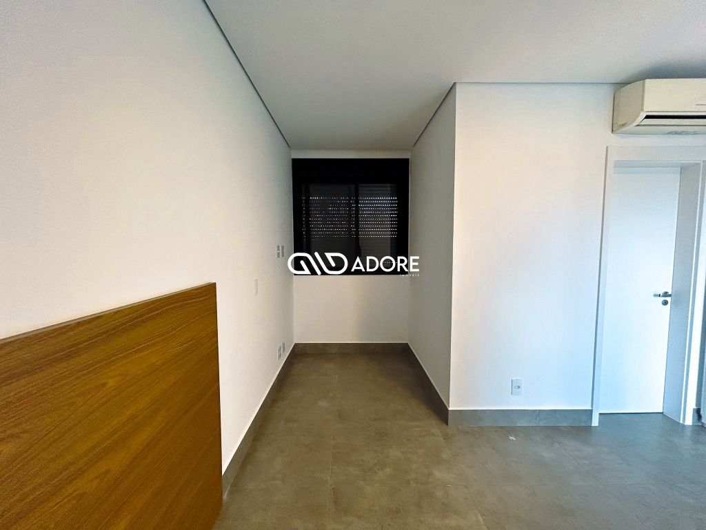 Casa de Condomínio para alugar com 3 quartos, 321m² - Foto 33