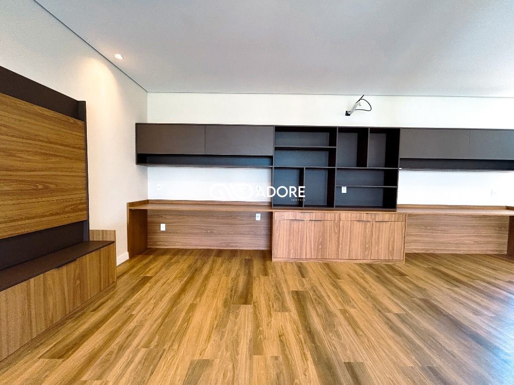 Casa de Condomínio à venda com 4 quartos, 700m² - Foto 27